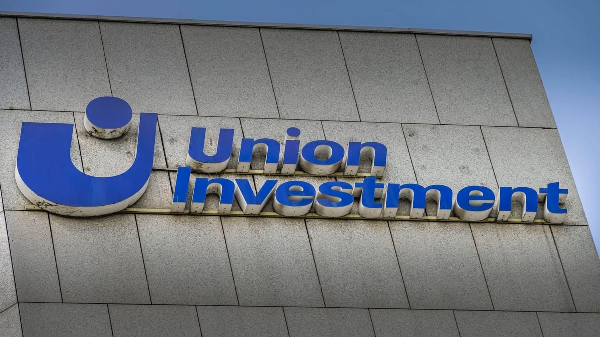 Schimmel, Gerüste, Funkstille – Wie Deutschlands Vorzeige-Wohnfonds seine Mieter und Anleger verprellt